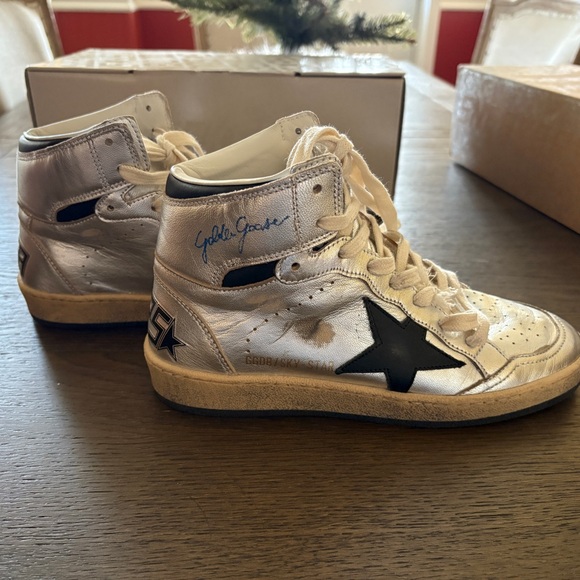 Golden Goose High-Top Sneakers Silver Sky Star with Passport and Box Size 36 - Picture 3 of 6